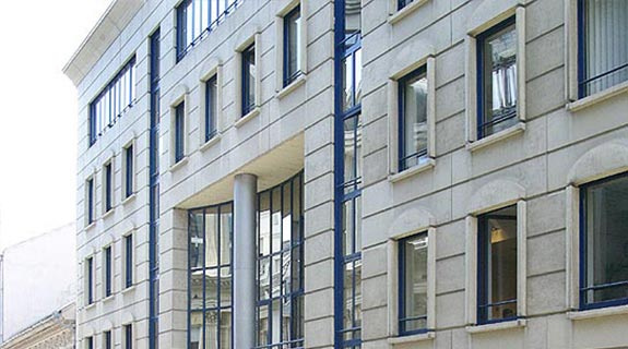 hu-immobilien-zaszlos-1-575x320-9648