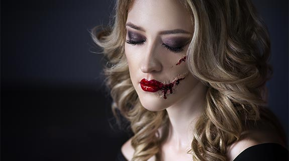 de-halloween-schnittwunden-575x320-16863-0-17227