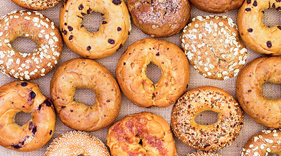 brinner-inspiration-bagels2-575x320-6314