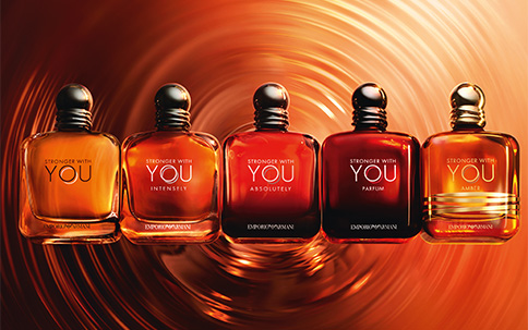 GIO_fraprem_SWY_EDT-Intensely-Absolutely-Parfum-Amber_SL_Digital_Range_kombismall_2025_banner_484x303_HU_Muller