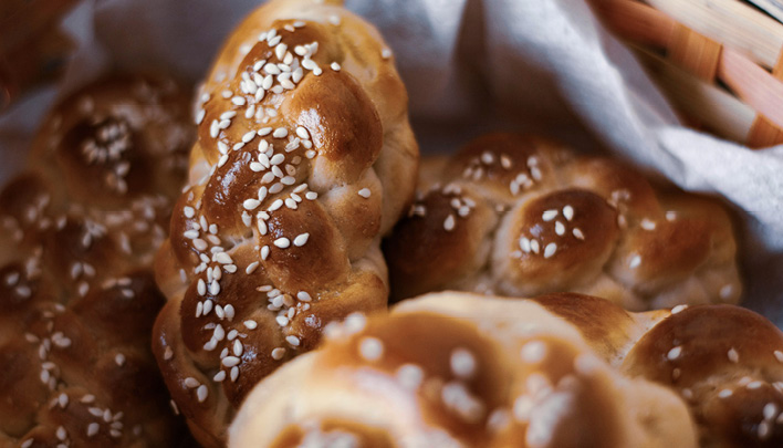 Lifestyle_708x405_Glutenfreies_Gebaeck_3_25-708x405.jpg