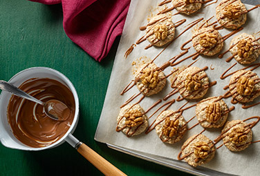 walnuss-cranberry-quinoa-makronen-alnatura-inspiration-376x255-17504