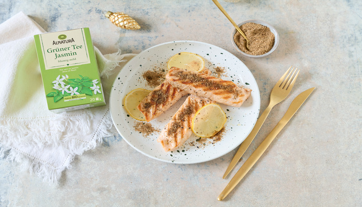 Gegrillter Lachs mit Grüntee