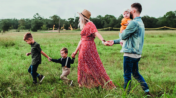 Lifestyle_Ausgabe2_Frühlingsmüdigkeit_Familie_575x320-63522-1