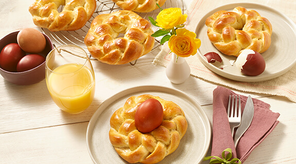 osterbrunch-alnatura-hefe-osternester-inspiration-575x320-37510