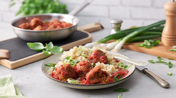 vegetarische-hackbaellchen-575x320-91727-0