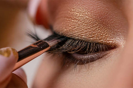 lifestyle-schoene-wimpern-2025-464x309.jpg