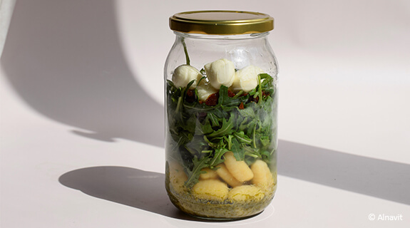 gnocchi-salat-575x320px-84816-0