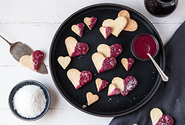 glutenfreie-weihnachtsbäckerei-butterplaetzchen-alnavit-inspiration-376x255-17543-0