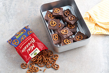 alnatura-brezel-brownies-376x255-98397-0