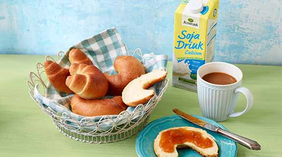 fruehstueckshoernchen-milchalternativen-inspiration-575x320-20205