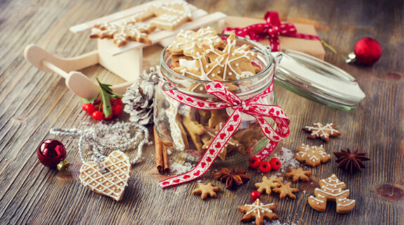 nachhaltige-geschenke-plaetzchen-im-glas-inspiration-575x320-33115