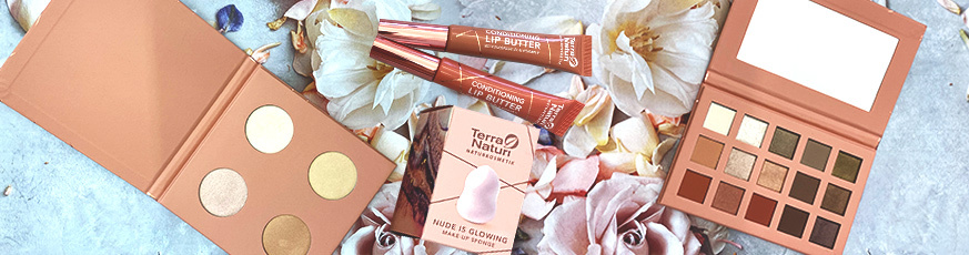 terra-naturi-nude-is-glowing-36344