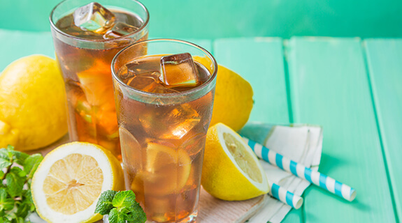 kindgerechte-pausensnacks-eistee-inspiration-575x320-43120