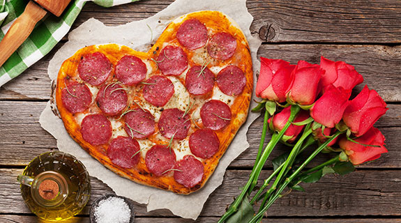 inspiration-pizza-mit-herz-575x320-20761-1