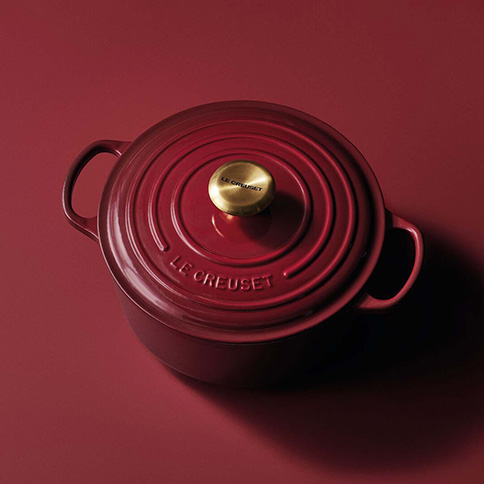Le Creuset Kachel nach Farbe shoppen garnet