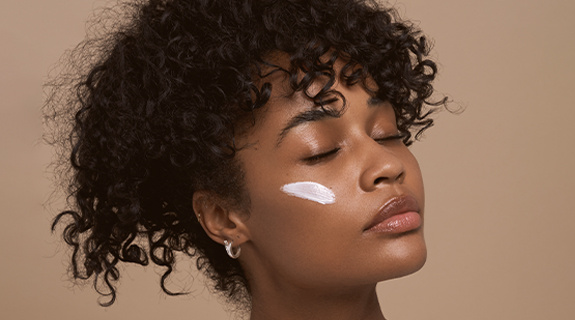 tautropfen-naturkosmetik-markentext-575x320px-2-81735-0