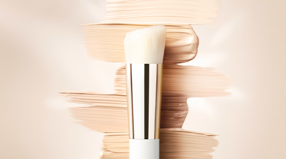 parfumerie_helena-rubinstein-makeup_575x320-45947-1