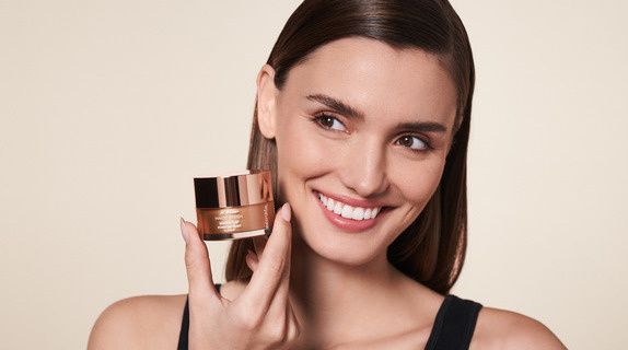 ma-mf-41250-makeup-mousse-classic-30ml-575x320px-72dpi-94252-0
