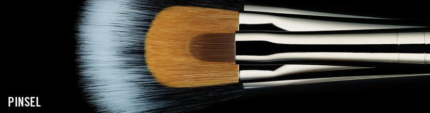 Pinsel-MAC-Parfumerie-873x230-3963-1
