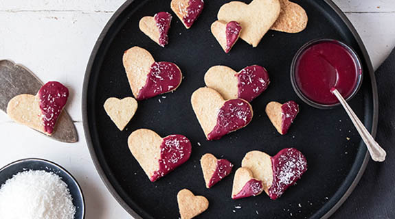 glutenfreie-weihnachtsbäckerei-alnavit-inspiration-575x320-57877-1