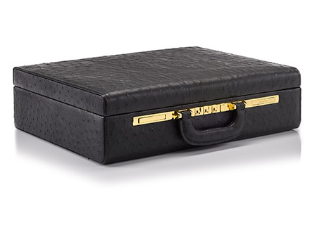 aktenkoffer-schwarz-matt-gold-franzen-450x320-32709