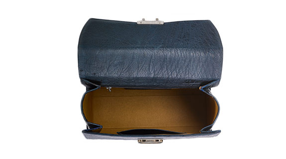 tasche-blau-neu-innen-575x320-22814