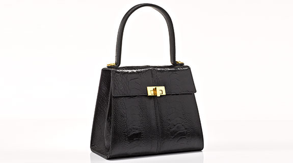 handtasche-damen-schwarz-575x320-5979