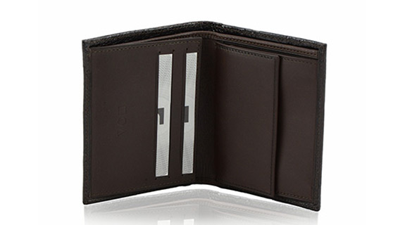 portemonnaie-damen-innen-braun-glaenzend-klein-575x320-6025