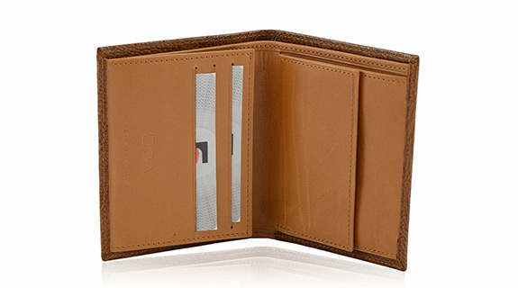 portemonnaie-damen-beige-cognac-glaenzend-klein-575x320-6047