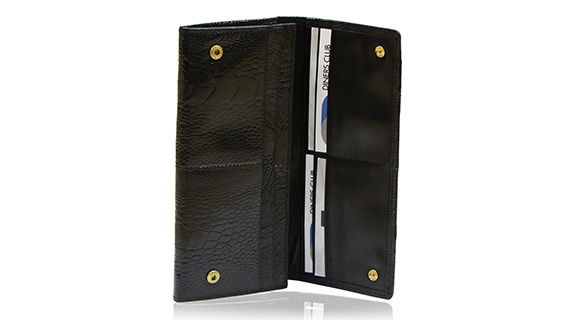 portemonnaie-damen-schwarz-glaenzend-gross-575x320-6054