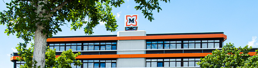 zentralgebaeude-873x230-90316-0
