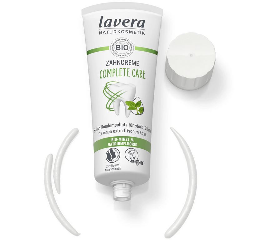 lavera_complete-care-green