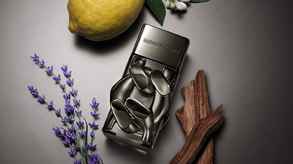 agency_4_MICHAEL_KORS_PH_ABSOLU_573x320_ingredients